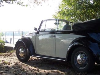 Cabriolet: Beim Parken mit Wetterumschwung rechnen / Foto: © Rüdiger v. Schönfels