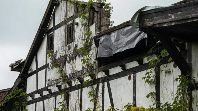 Ruine: Mit Denkmalschutz rechnen / Quelle: Stockata.de